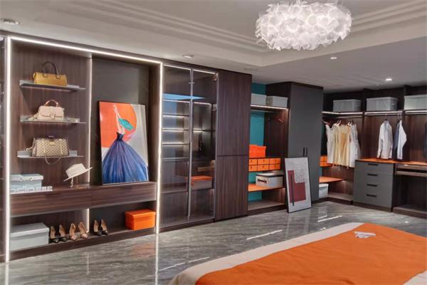 開全屋定制店需要花費(fèi)很高的成本嗎？