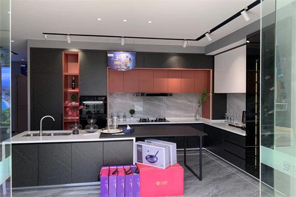 臨近歲末，加盟全屋定制行業(yè)前景怎樣?